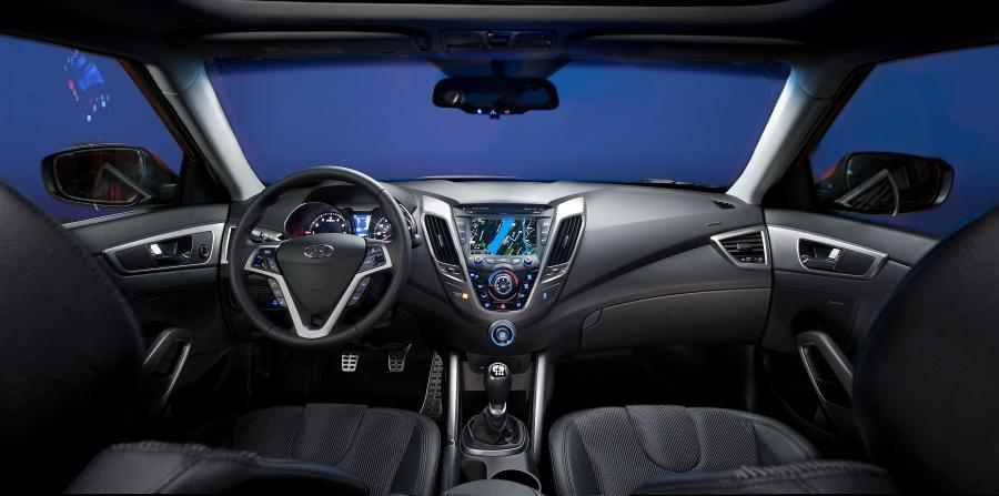  Hyundai Veloster 2011 года  (фото 26 из 184)